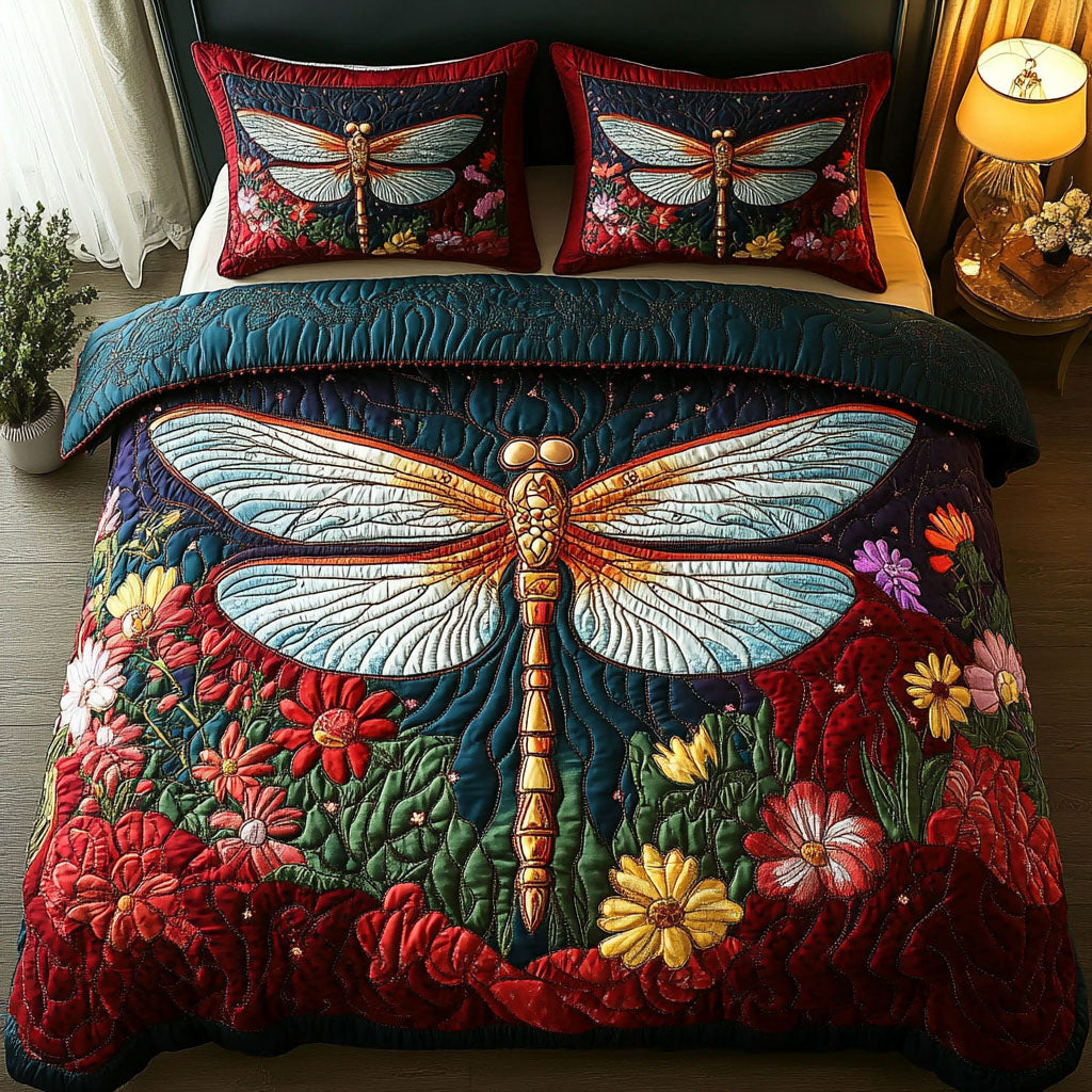 Golden Dragonfly 3-Piece Quilted Bedding Set NCU0DV4639