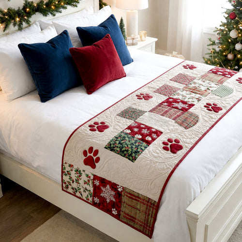 A Pawfect Christmas Quilted Bed Runner SN0PT357