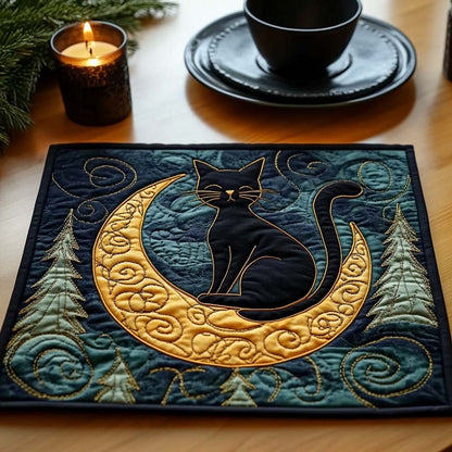 Black Cat Glow Quilted Placemat NCU0DV5756
