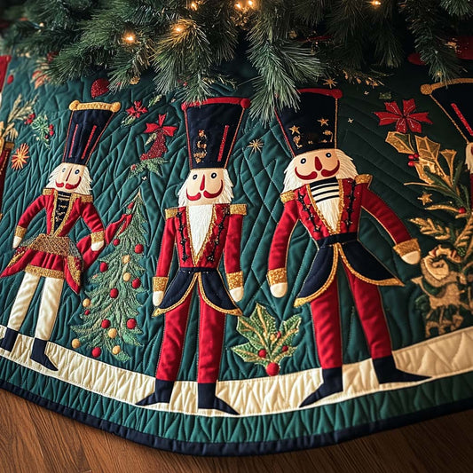 Christmas Brigade Quilted Christmas Tree Skirt NCU0VH612