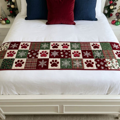 Cozy Holiday Paws Quilted Bed Runner SN0PT360