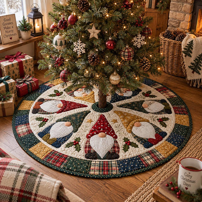 Festive Gnome Circle Christmas Quilted Tree Skirt SN0DV873