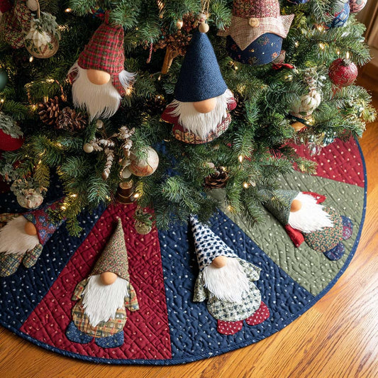 Gnome Spirit Christmas Quilted Tree Skirt NCU0DDK1432