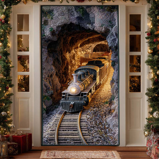 Golden Holiday Gateway Quilted Door Cover NCU0XD1594