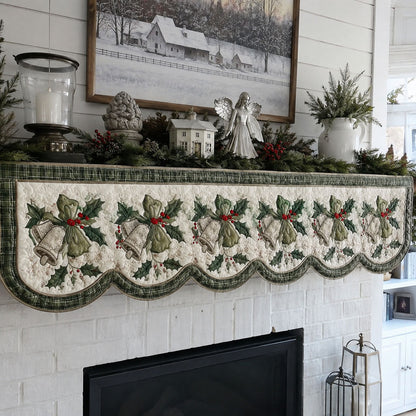 Heirloom Holiday Quilted Mantle Scarf SN0PT650