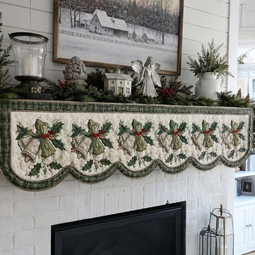 Heirloom Holiday Quilted Mantle Scarf SN0PT650
