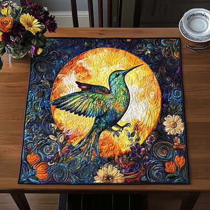 Hummingbird Grace Quilted Table Topper NCU0DDK629