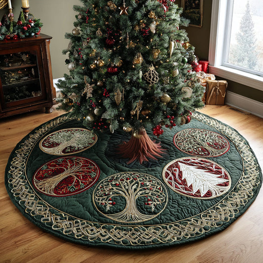 Living Circle Christmas Quilted Tree Skirt NCU0DV1285
