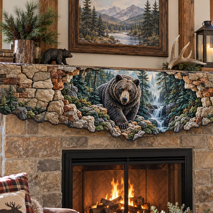 Pine Cub Peekaboo Quilted Mantel Scarf SN0PT1418