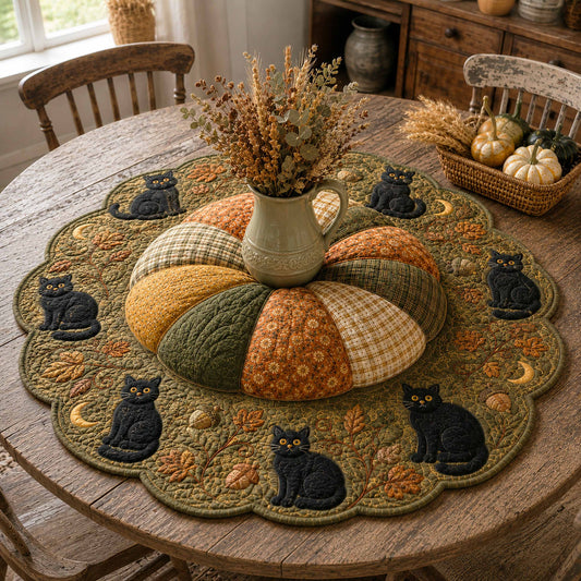 Pumpkin Cat Custom Shape Quilted Table Topper SN0TD092