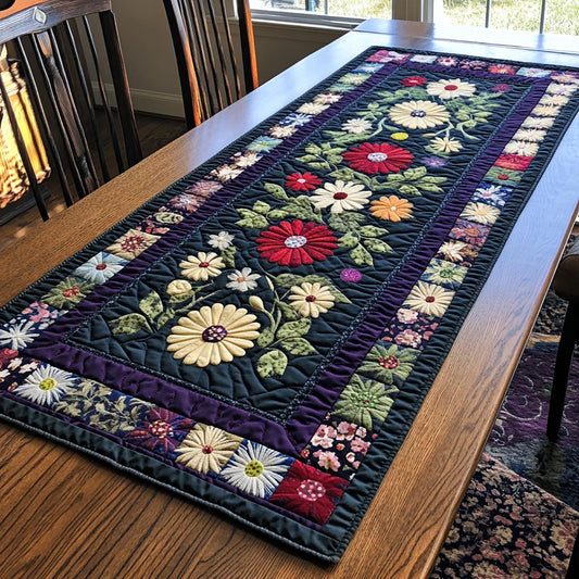 Red Garden Quilted Table Runner NCU0DDK461