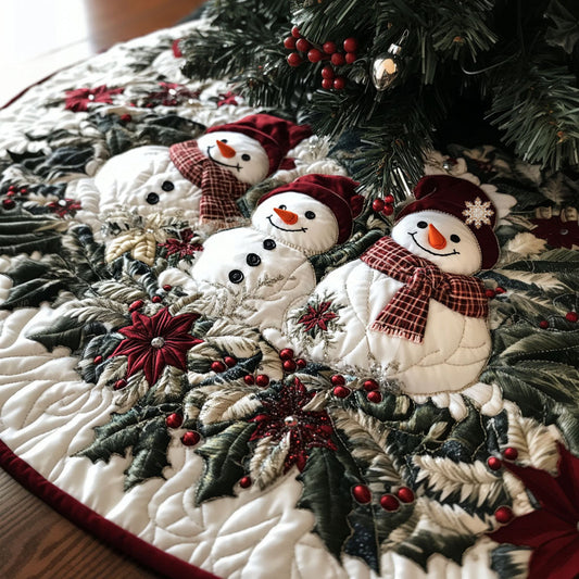 Snowy Smiles Quilted Christmas Tree Skirt NCU0PT2318