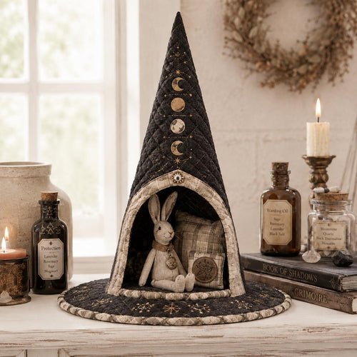 The Rabbit Ritual Quilted Witch Hat SN0DV272