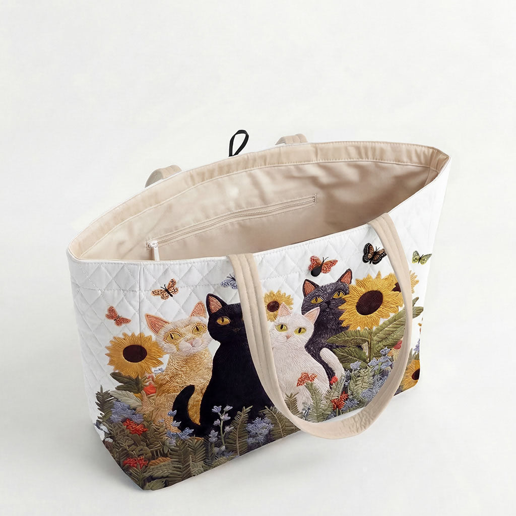 The Social Cat-izen Quilted Classic Tote Bag SN0PT045