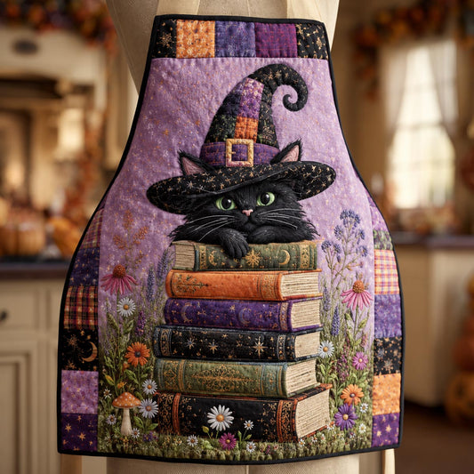 The Witch Library Quilted Apron SN0DV136