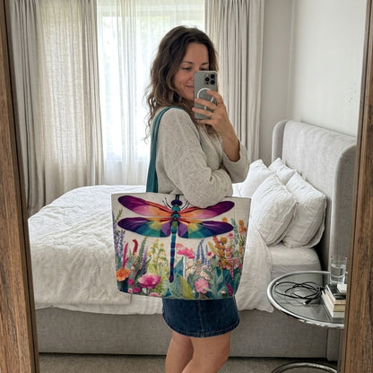 Wing Charm Quilted Classic Tote Bag SN0DK037
