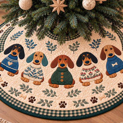Woodland Sweater Doxies Quilted Tree Skirt SN0HH1096